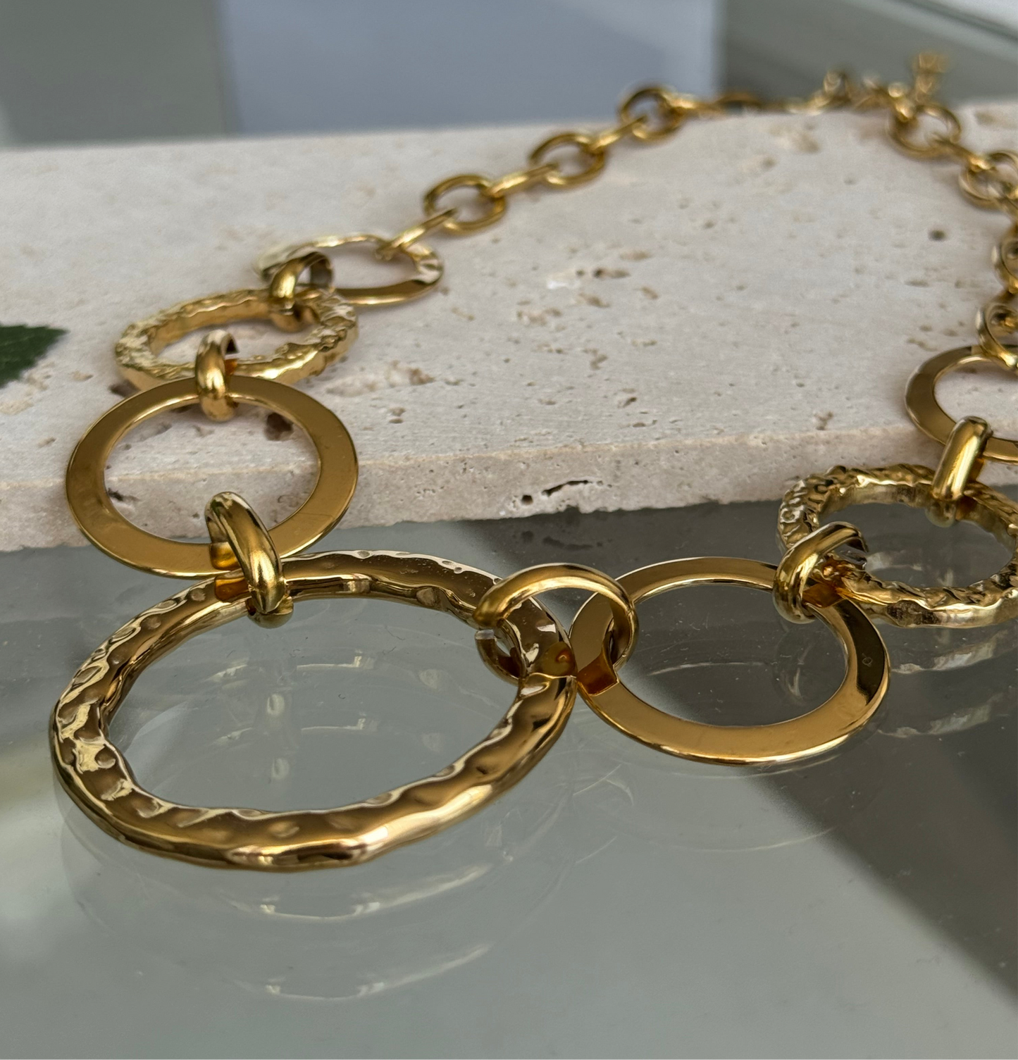 SENSATION | COLLIER