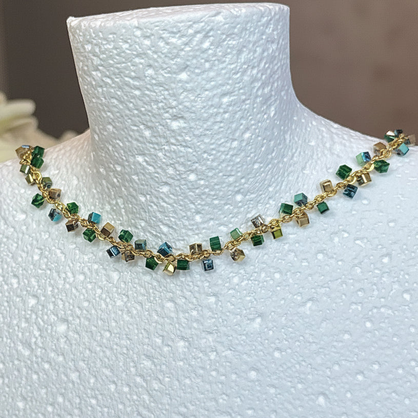 CLEMENTINE - Collier en acier Inoxydable doré et perles vertes
