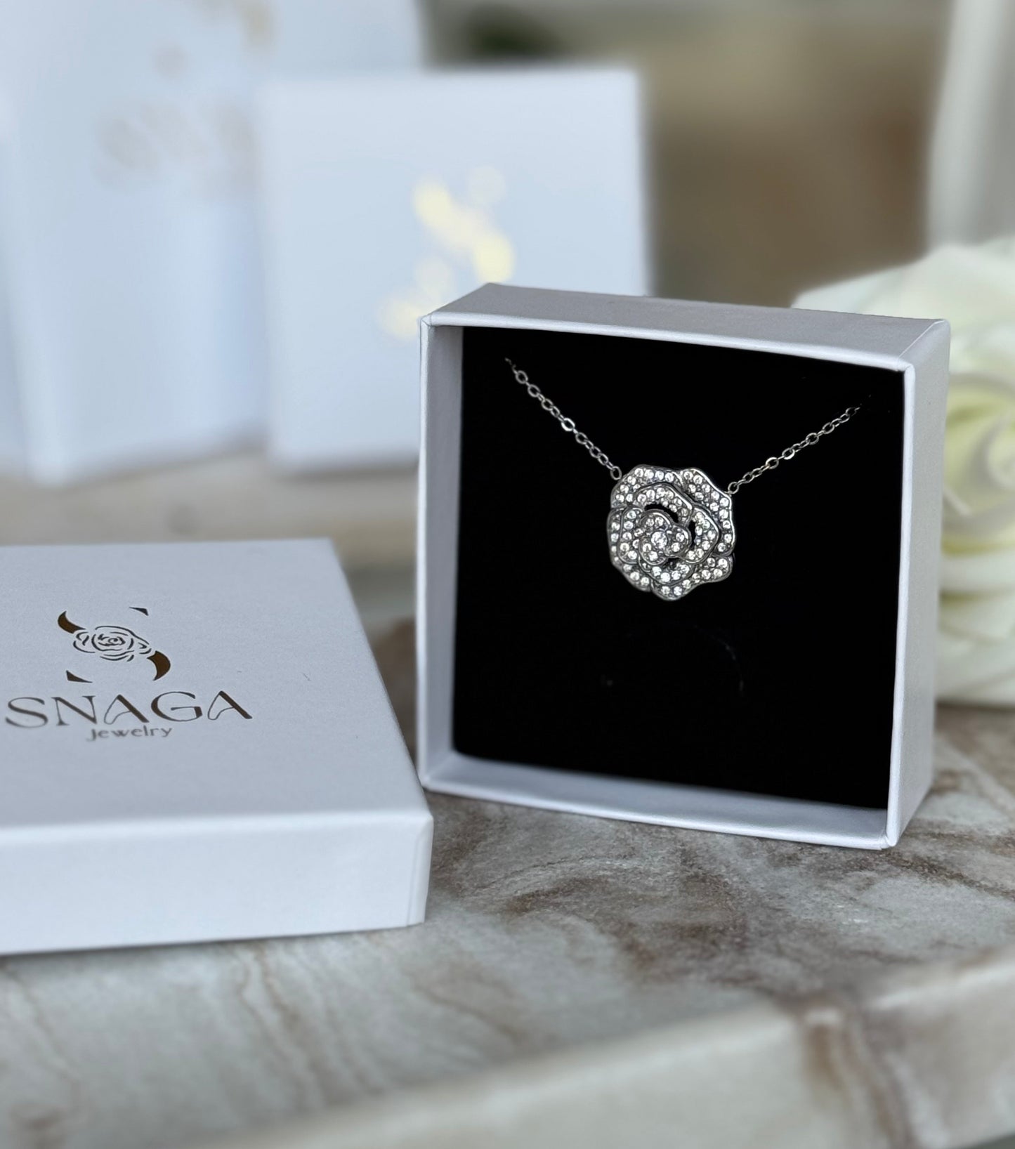 CONSTANCE │ NECKLACE