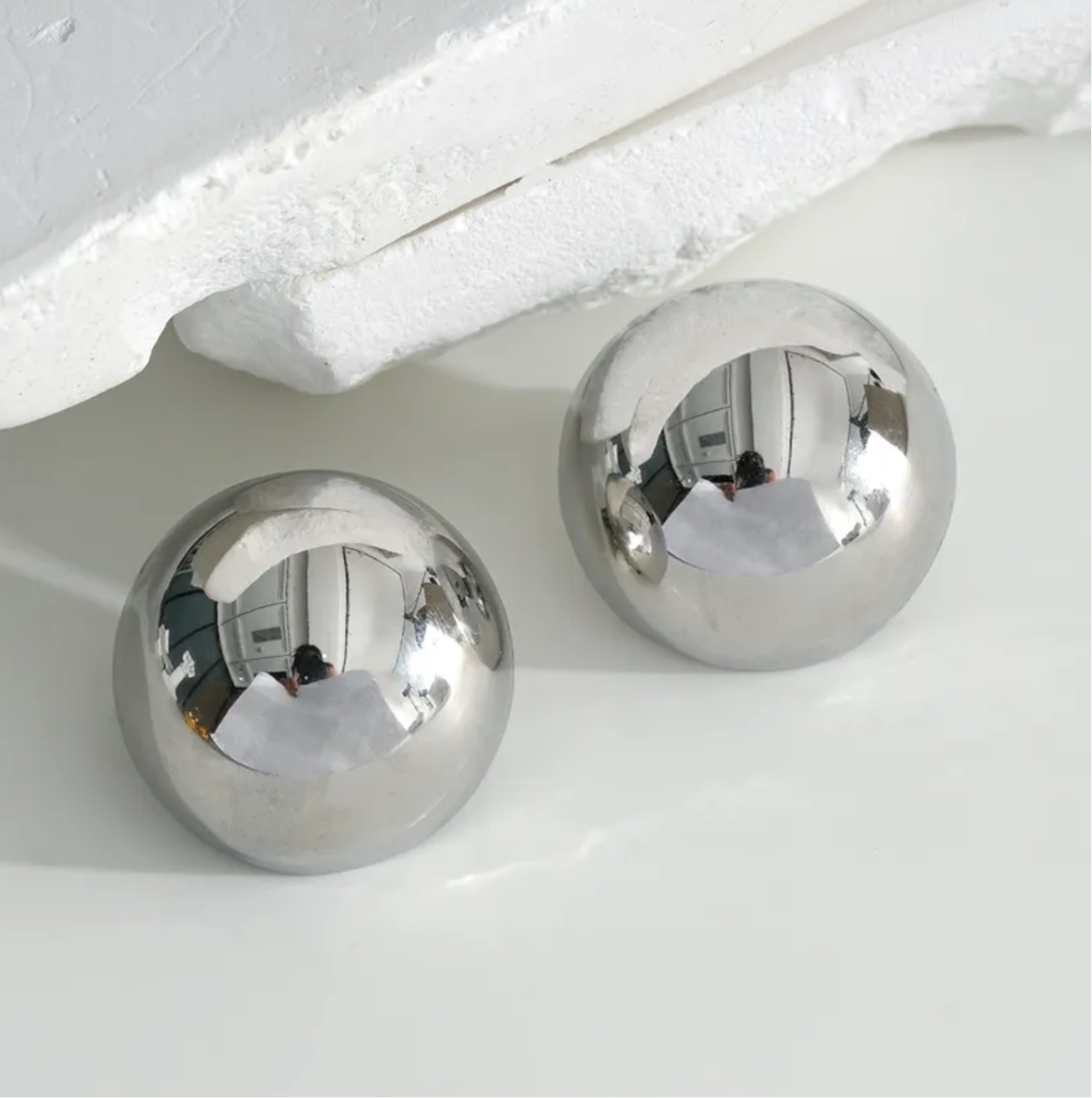 EVA │ EARRINGS