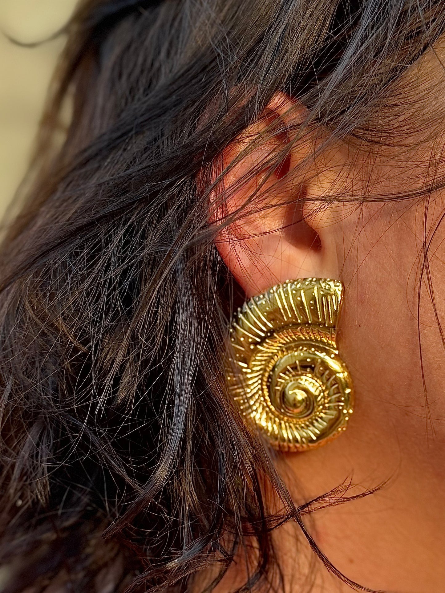 ESCARGOT DORÉ│ BOUCLES D'OREILLES