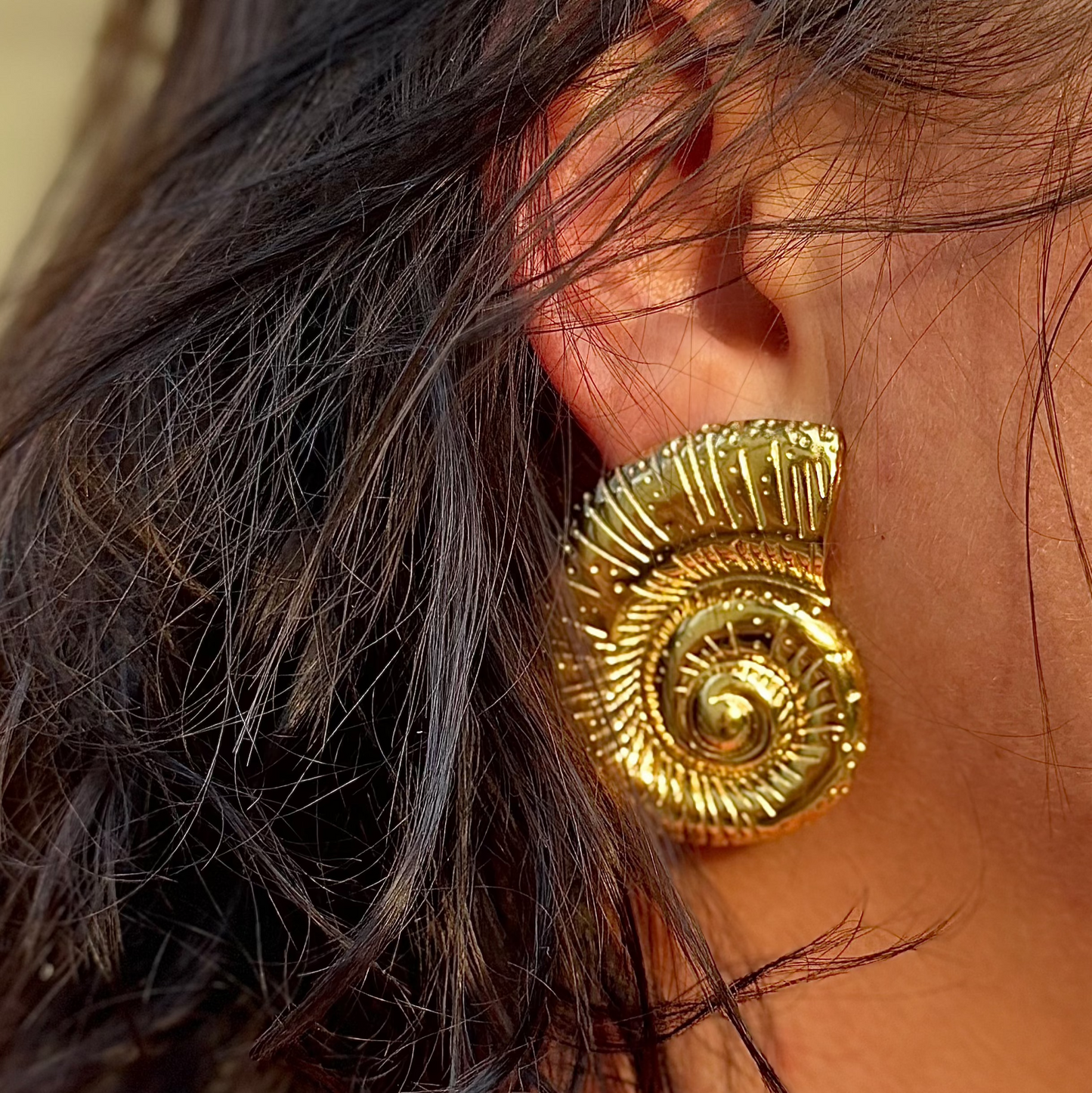 ESCARGOT DORÉ│ BOUCLES D'OREILLES