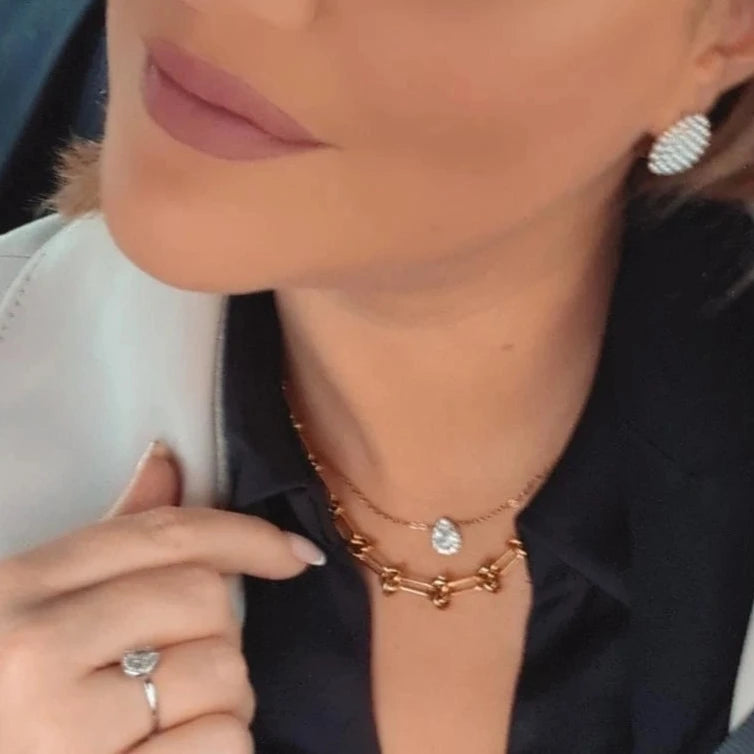 ECLAT │ NECKLACE
