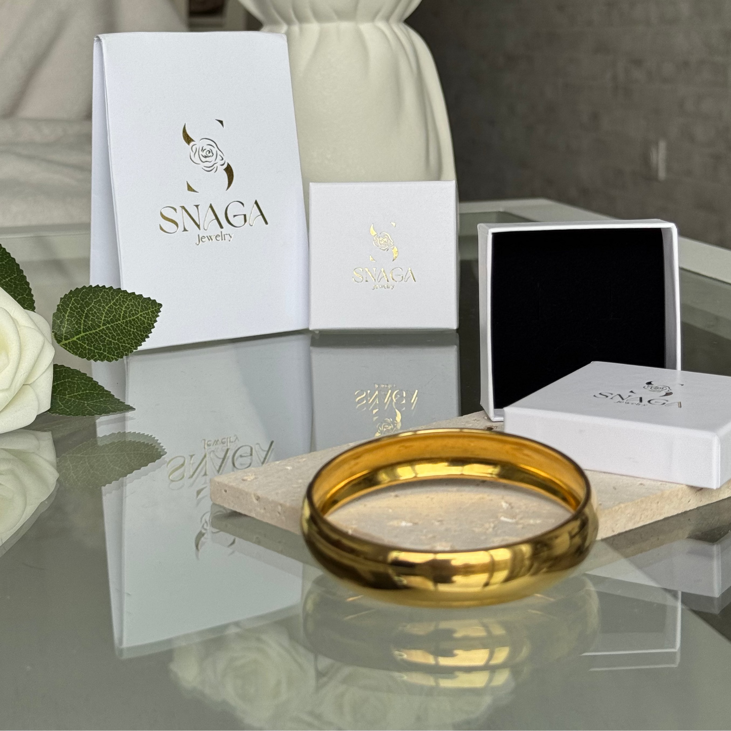 CELINE - Bracelet jonc large en acier Inoxydable Doré