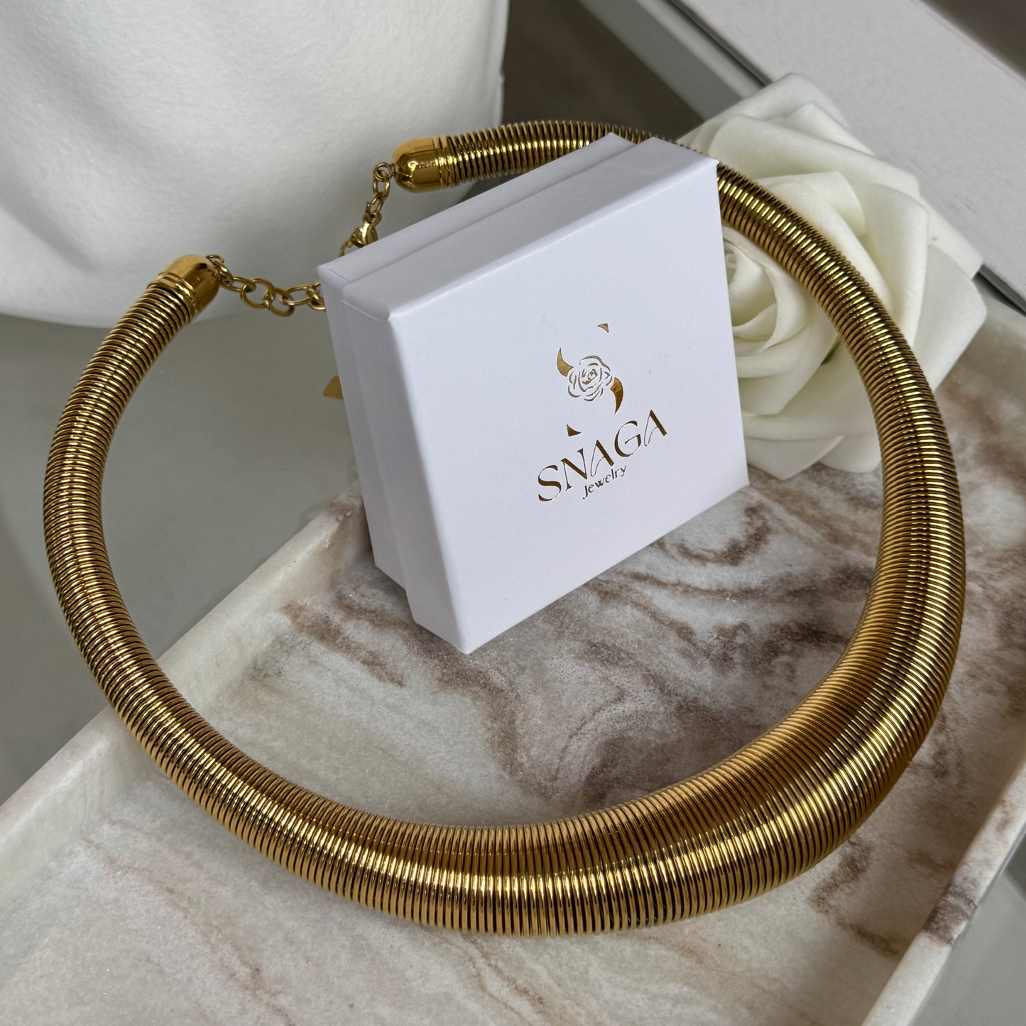 SAMIA - Collier en acier Inoxydable doré