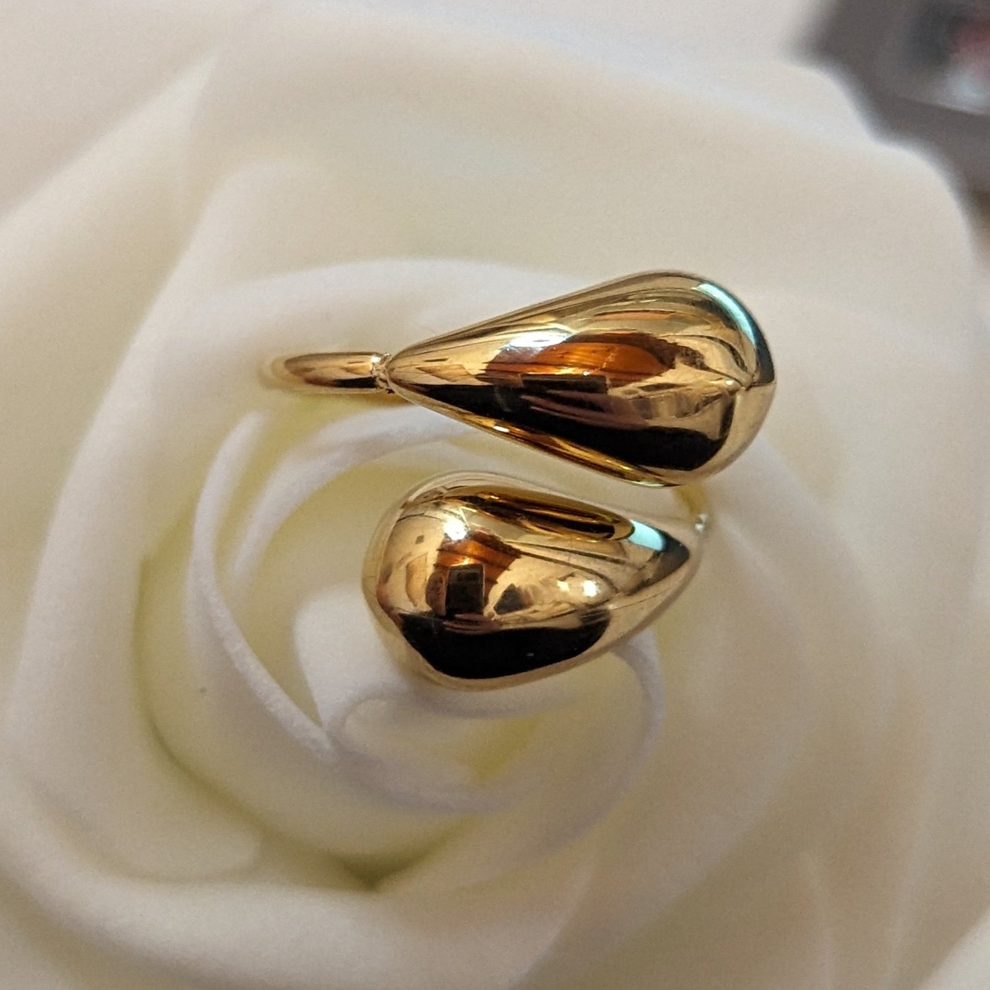 DROPS │ RING
