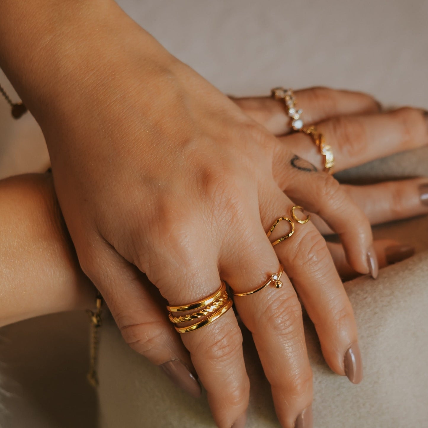 LEANA │ RING
