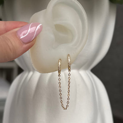 ORNELLA - Mono boucle d'oreille double avec chaine pendante en acier Inoxydable doré et strass