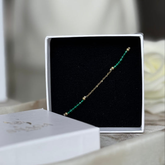 AMIRA - Bracelet en acier Inoxydable doré et perles verte