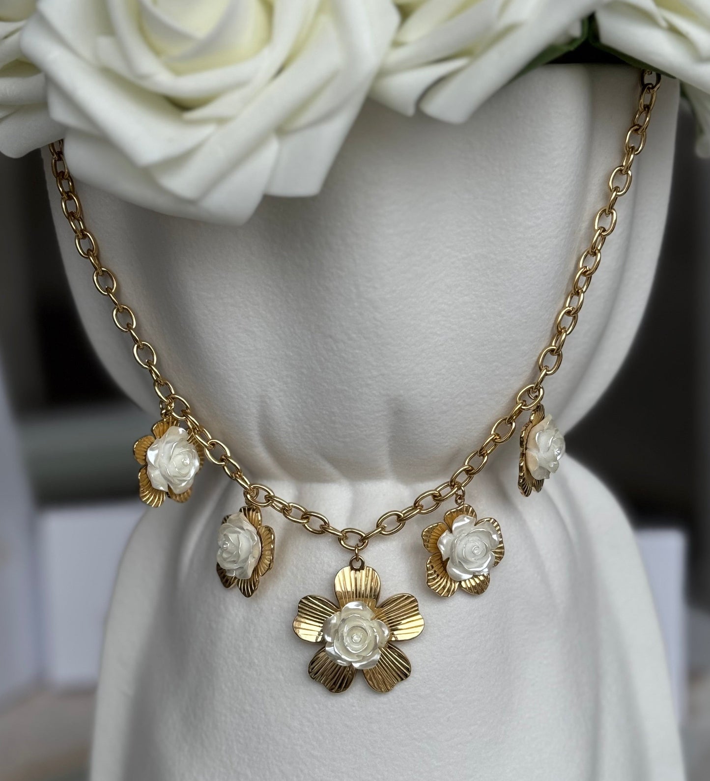 FLORA | COLLIER