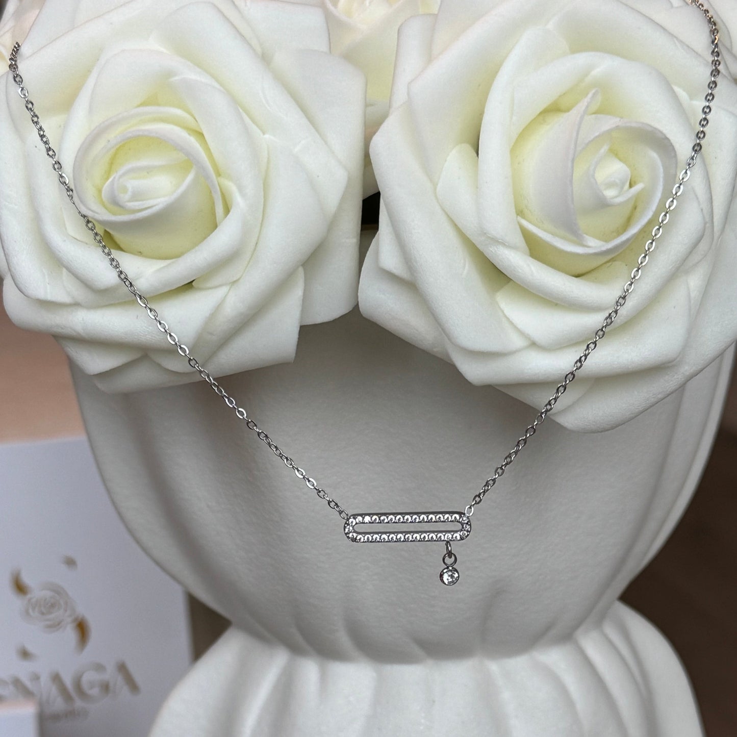 CLEMENCE - Collier en acier Inoxydable argenté et strass