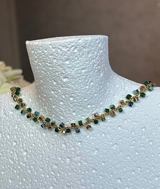 CLEMENTINE - Collier en acier Inoxydable doré et perles vertes