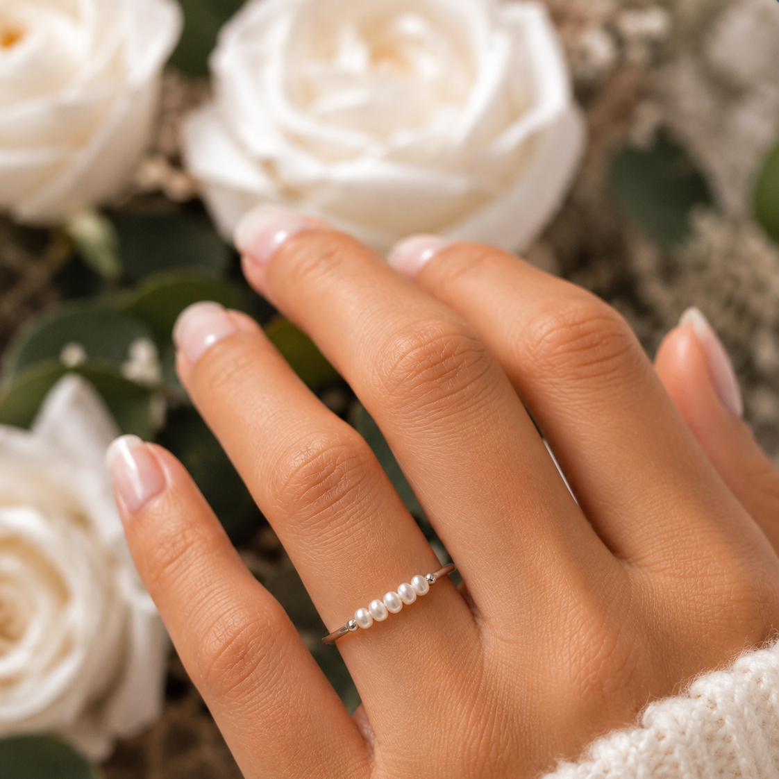 PERLA - Bague en acier inoxydable argenté et perles nacrées