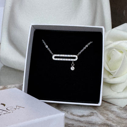 CLEMENCE - Collier en acier Inoxydable argenté et strass