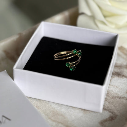 MANON - Bague en acier Inoxydable doré et strass vert