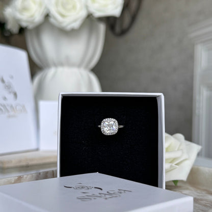 CONSTANCE │ BAGUE