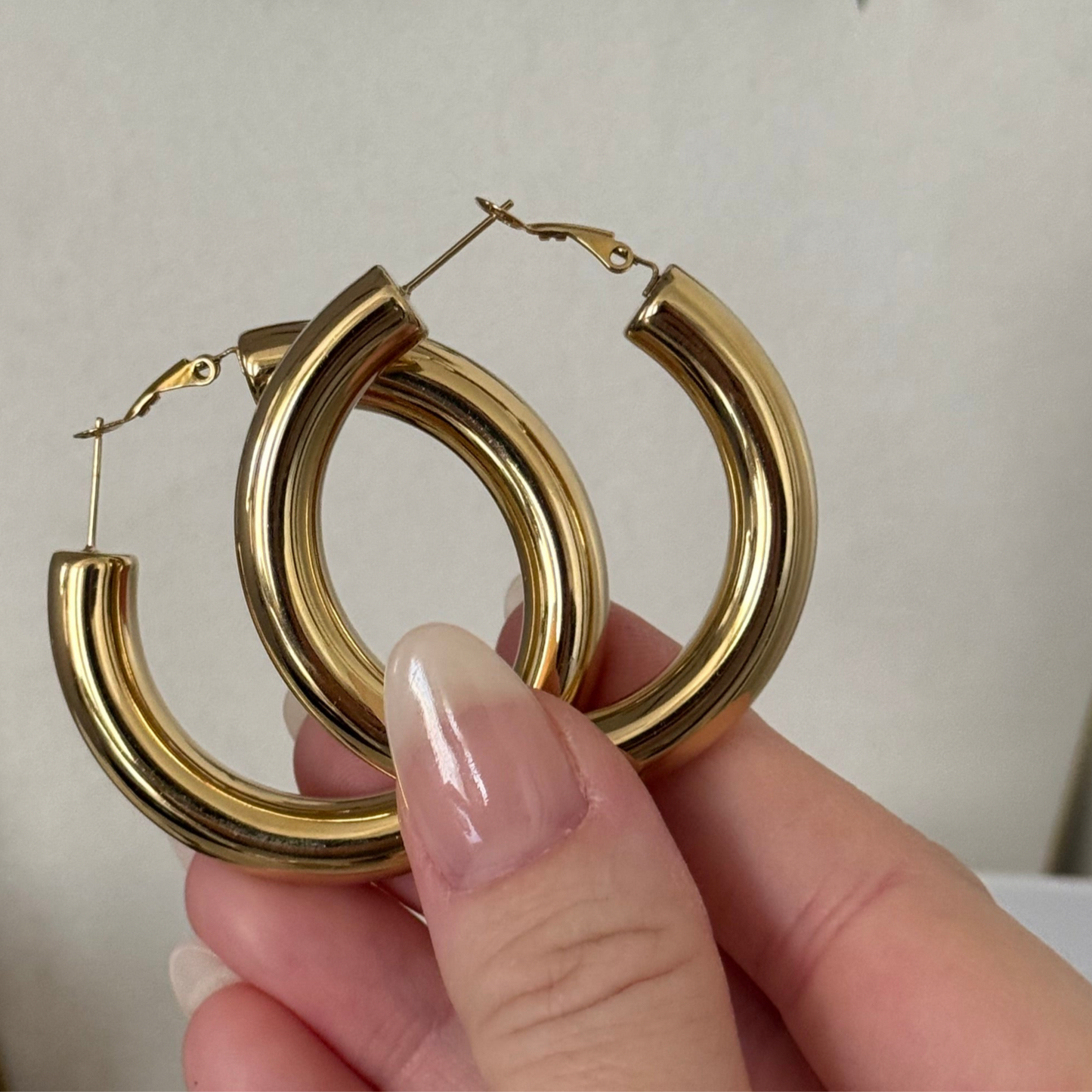 ALLURE DOREES │ BOUCLES D'OREILLES CRÉOLES