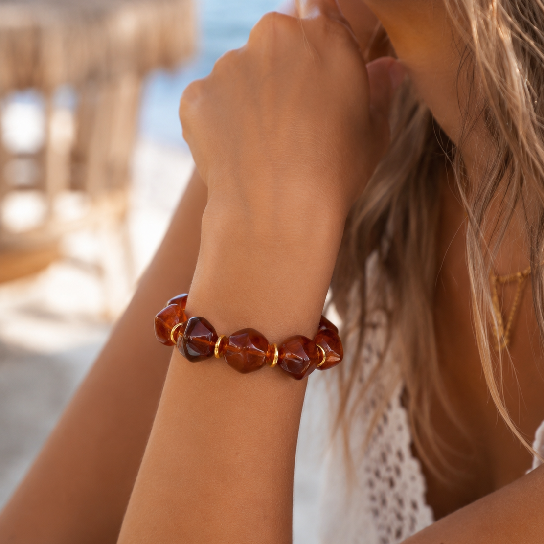 CAMILLE - Bracelet en perles acrylique et acier Inoxydable Doré – Marron ambré