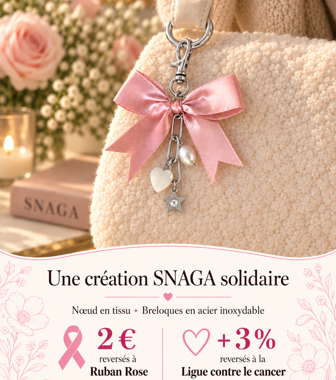 SWEET ROSE – Porte-clés création UNIQUE SNAGA avec nœud rose poudré et breloques argentées, à accrocher à tes clés ou à ton sac