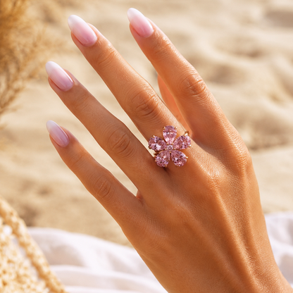 MATHILDE - Bague fleur en acier inoxydable doré et cristal rose