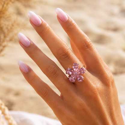 MATHILDE - Bague fleur en acier inoxydable doré et cristal rose