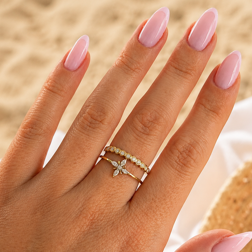AZÉLIA - Bague double rang en acier inoxydable doré et strass