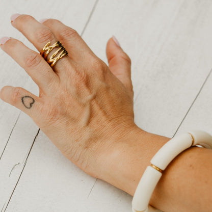 DIVINE │ BAGUE