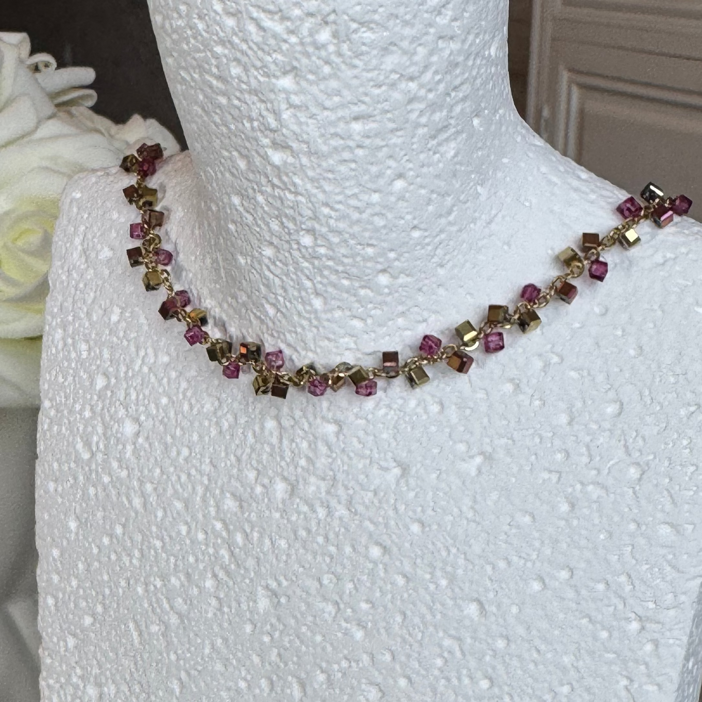 CLEMENTINE - Collier en acier Inoxydable doré et perles roses