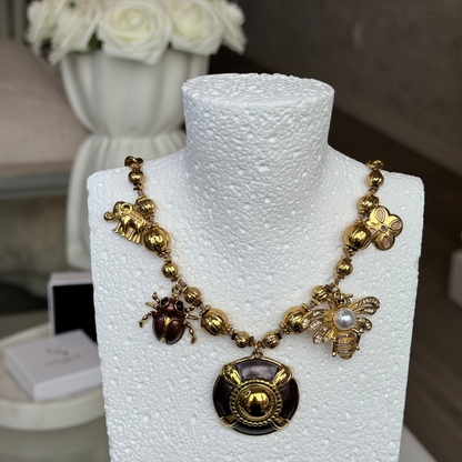 ABIGAIL - Collier en acier Inoxydable doré et gros pendentifs