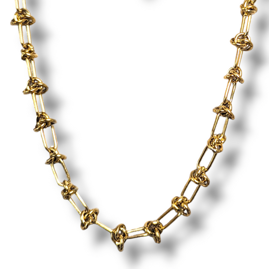 SEDUCTION │ COLLIER