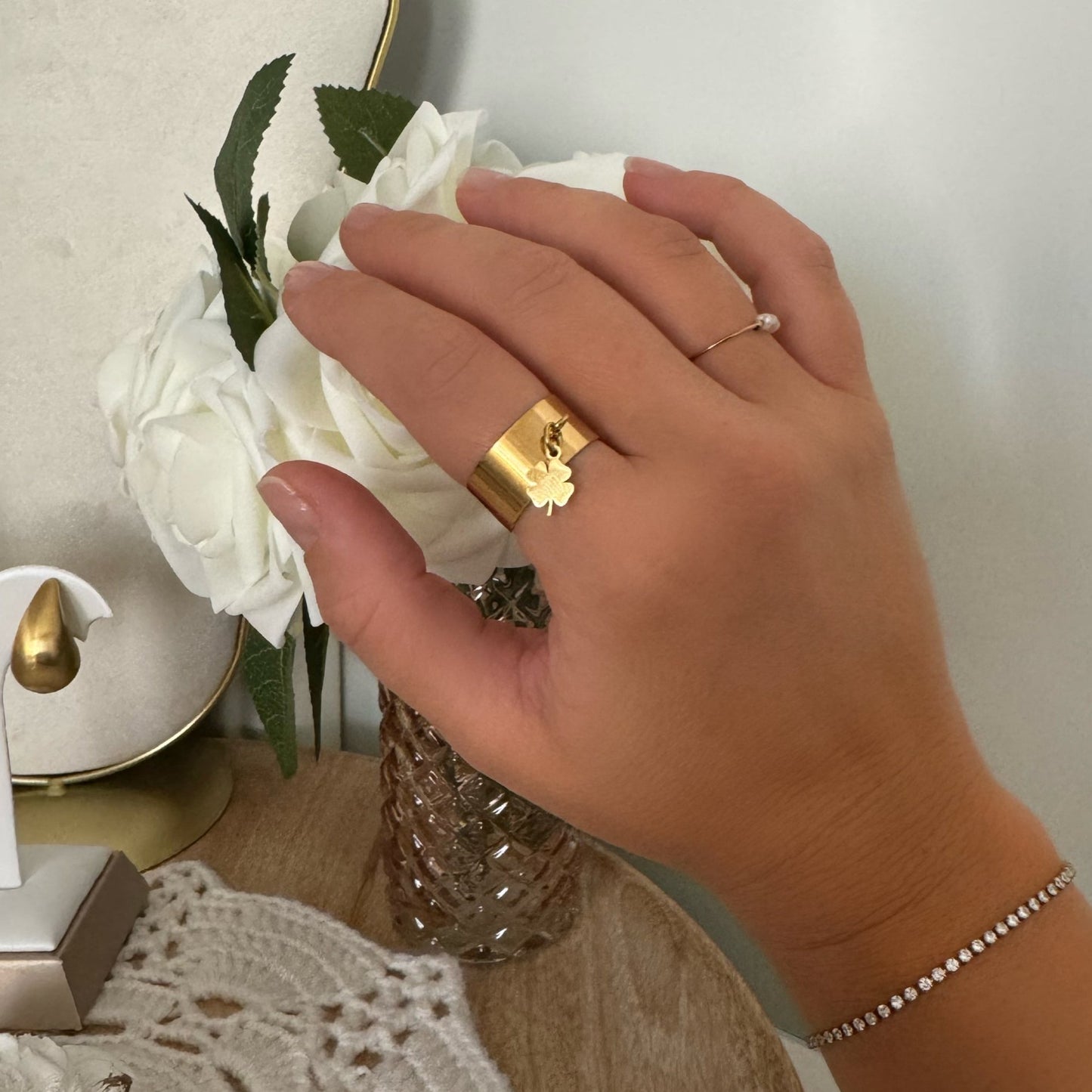 LARA TRÈFLE │ BAGUE CRÉATION